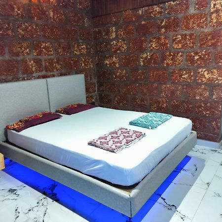 Saka Kadams Home Stay Guhāgar Extérieur photo