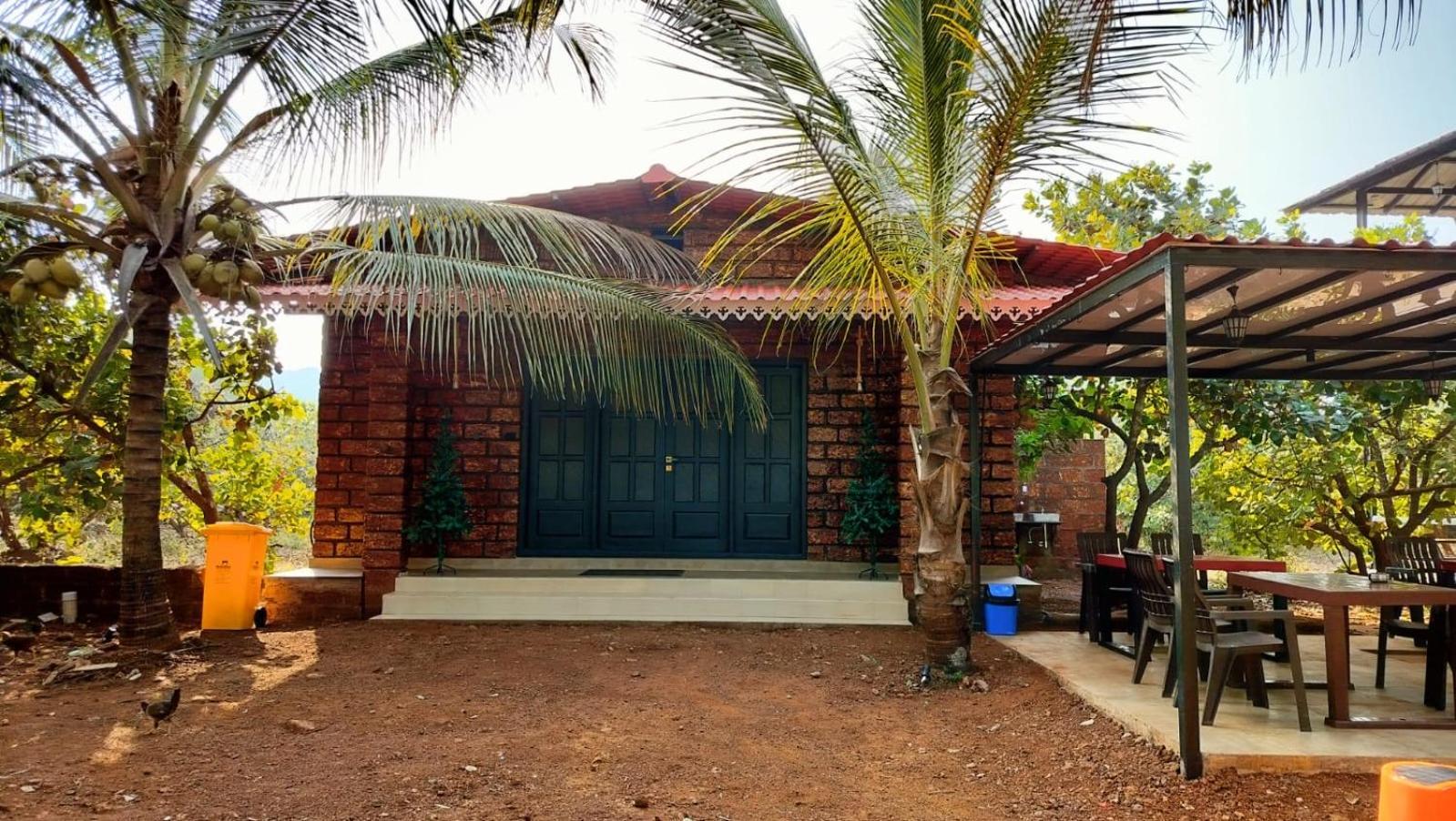 Saka Kadams Home Stay Guhāgar Extérieur photo
