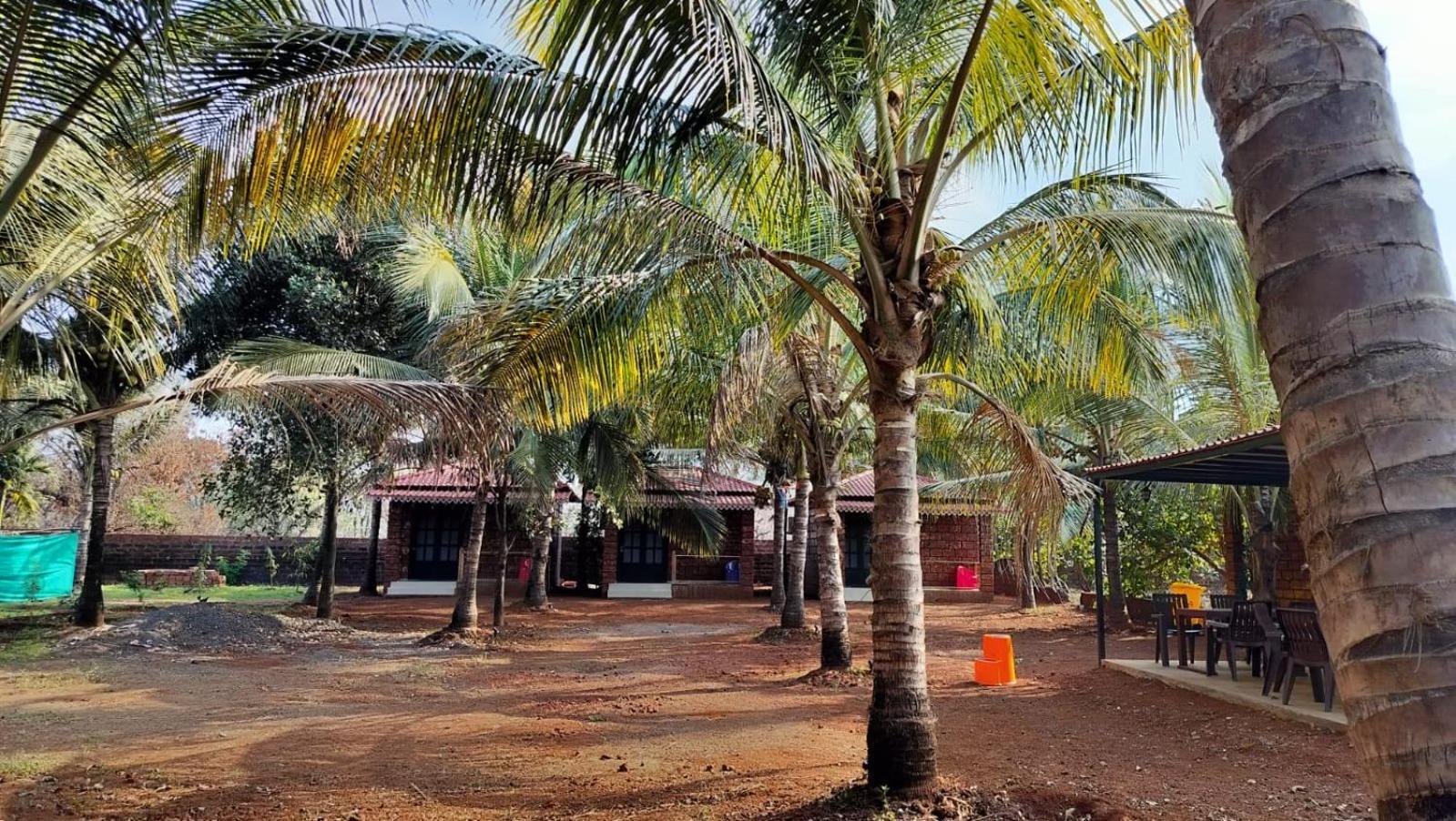 Saka Kadams Home Stay Guhāgar Extérieur photo