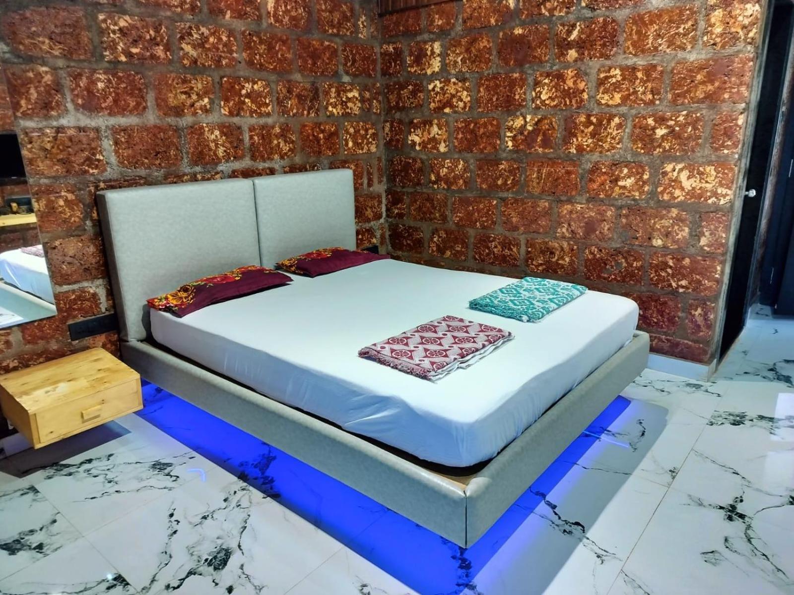 Saka Kadams Home Stay Guhāgar Extérieur photo